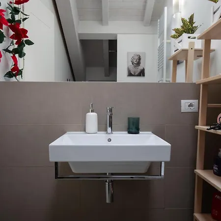 아파트 Duomo-central Station Wifi-netflix - Subway 5 Min - Area